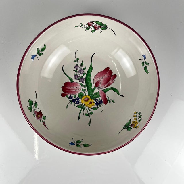 Small salad bowl, "Réverbère" pattern by KG Lunéville, tulip motif Dimensions: Diameter: 22 cm Height: 7 cm Very good...