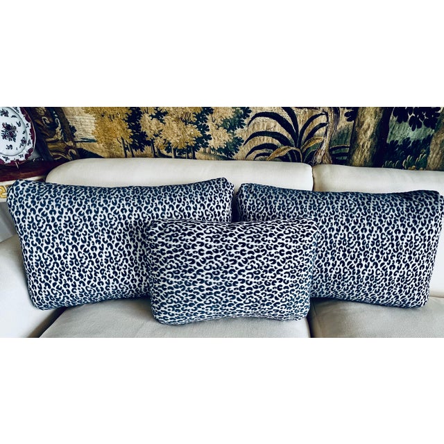 Textile Single Lumbar Oblong Pillow/Cushion With Blue/White Modern Animal Print For Sale - Image 7 of 8