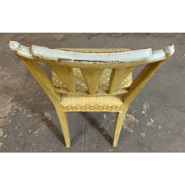 Set of 4 Neoclassical-Style Hand-Painted Arrow-Back Dining Chairs For Sale - Image 13 of 18
