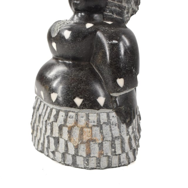 African Early 20th Century Shona Stone Woman Sculpture In The Style of Colleen For Sale - Image 3 of 7
