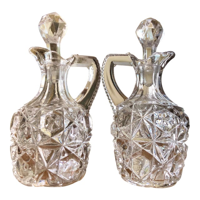Circa 1891 Eapg Pattern #9 “Big Button” Cruet Set - a Pair For Sale