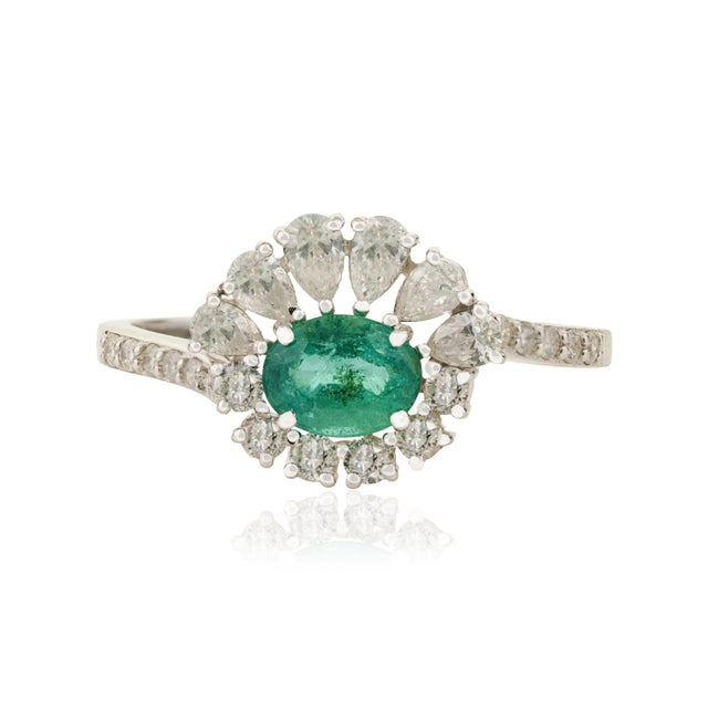 Not Yet Made - Made To Order Vintage-Inspired Natural Emerald Diamond Sunburst Halo Ring in 18k Gold Size 9 For Sale - Image 5 of 16