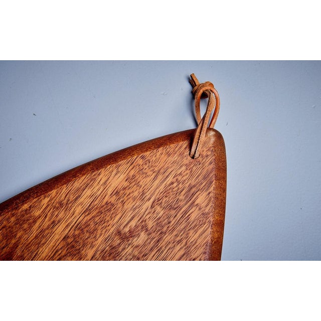 Gold Japanese Teardrop Carving Board with Stainless Steel Cutlery, 1960sood For Sale - Image 8 of 10