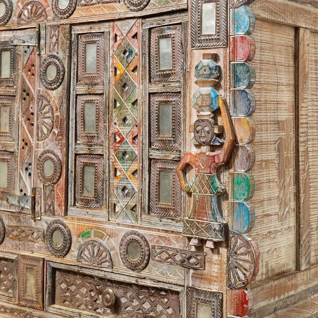 1950s Vintage Indian Damchiya Dowry Chest, 1950s For Sale - Image 5 of 9