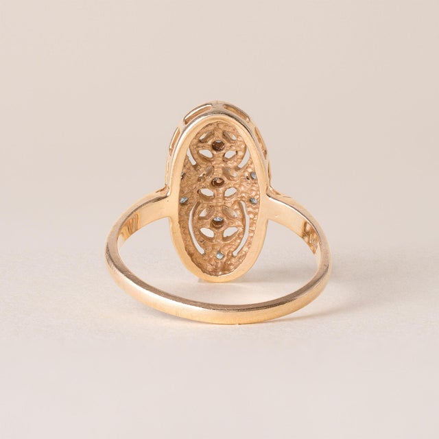 Late 20th Century Estate 3 Stone Diamond Elongated Oval Filigree Ring 14k Yellow Gold For Sale - Image 5 of 7