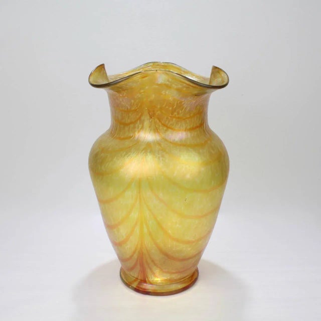 Loetz Type Art Glass Changeant ‘Silberband’ Vase by Otto Thamm for Fritz Heckert For Sale - Image 4 of 11