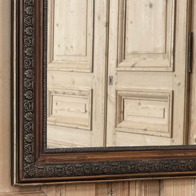 Platinum Antique French Napoleon III Mirror in the Louis XVI Style With Lovebirds For Sale - Image 8 of 18