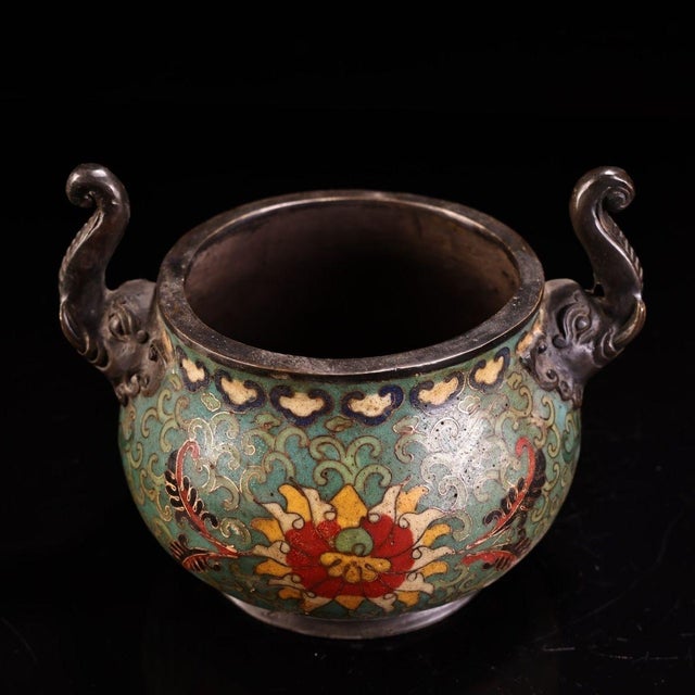 1970s Vintage Chinese Cloisonné Incense Burner With Twin Handles For Sale - Image 5 of 8