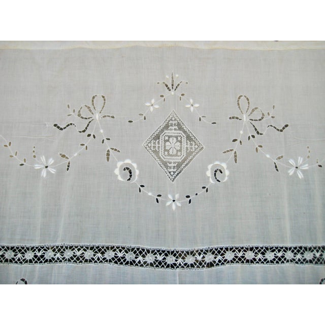 Early 19th Century French Cotton Sheer -Curtain Napoleon III Panel For Sale - Image 9 of 12