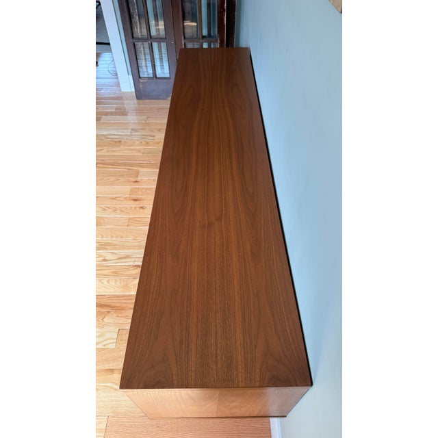 Vintage MCM Atomic Stereo Console For Sale - Image 10 of 11