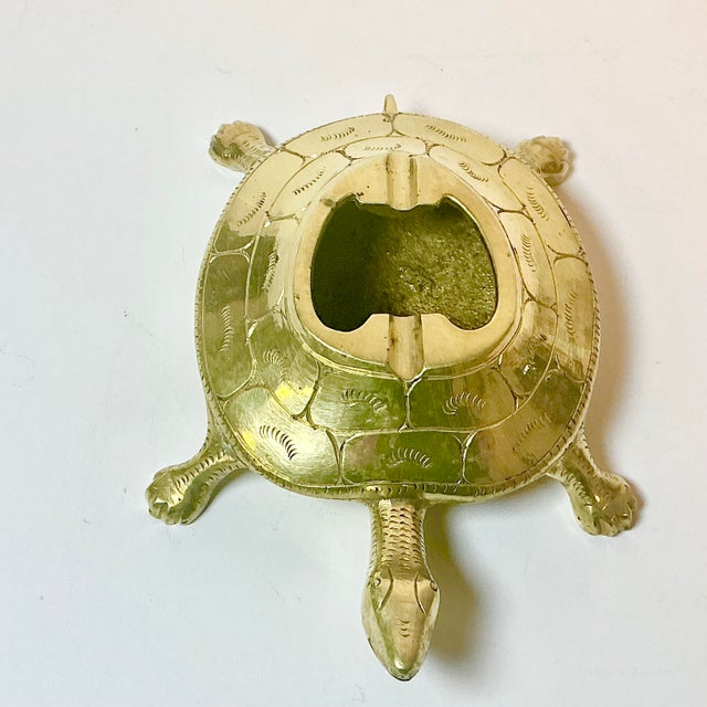 Metal 1960s Vintage Coastal Hollywood Regency Boho Chic Brass Turtle Ashtray For Sale - Image 7 of 11