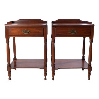 Mid 20th Century Pair of Henkel Harris Cherry Nightstands For Sale