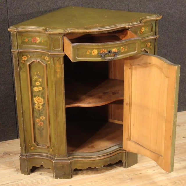 Venetian Style Painted Corner Cupboard, 1930s For Sale - Image 6 of 13
