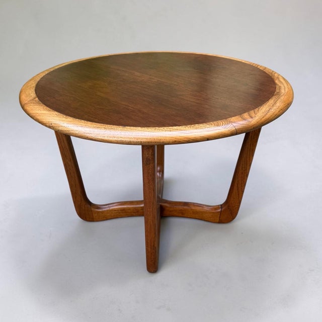 Mid-Century Modern Lane Perception Walnut Ash Round Table 1968 For Sale - Image 3 of 11