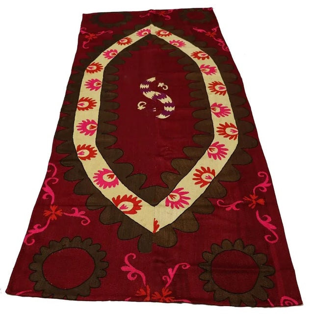 Vintage Hand Embroidered Suzani Wall Hanging, Uzbekistan, 1920s For Sale - Image 3 of 13