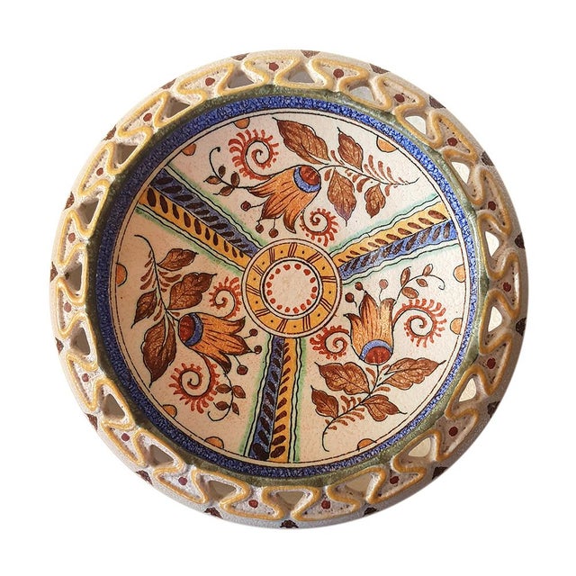 Hand-Painted Ceramic Bowl by Joma, in Very Good conditions. Designed 1920 to 1949 This piece has an attribution mark, I am...