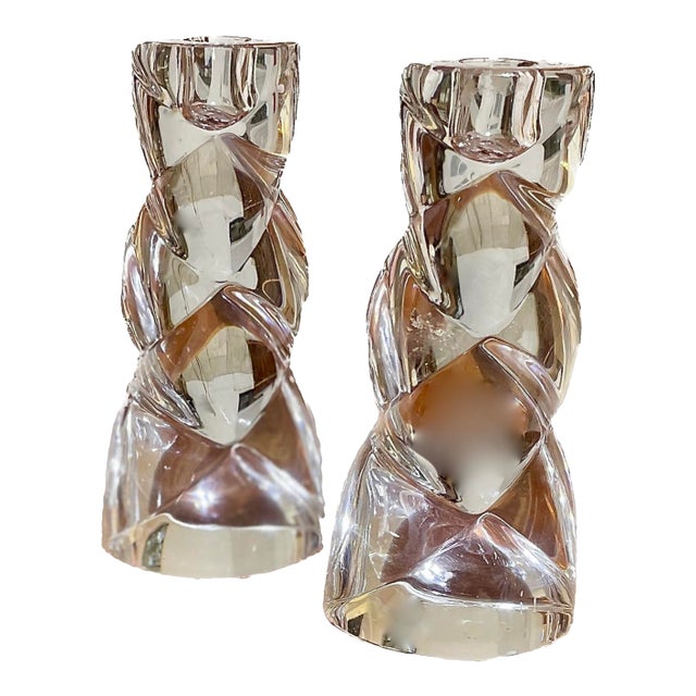 Stunning Pair of Vintage Mikasa "Twist" Clear Lead Crystal Candlestick Holders For Sale