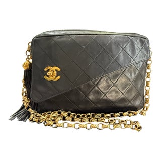 1990s Chanel Vintage Black Quilted CC Camera Bag For Sale