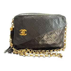 1990s Chanel Vintage Black Quilted CC Camera Bag