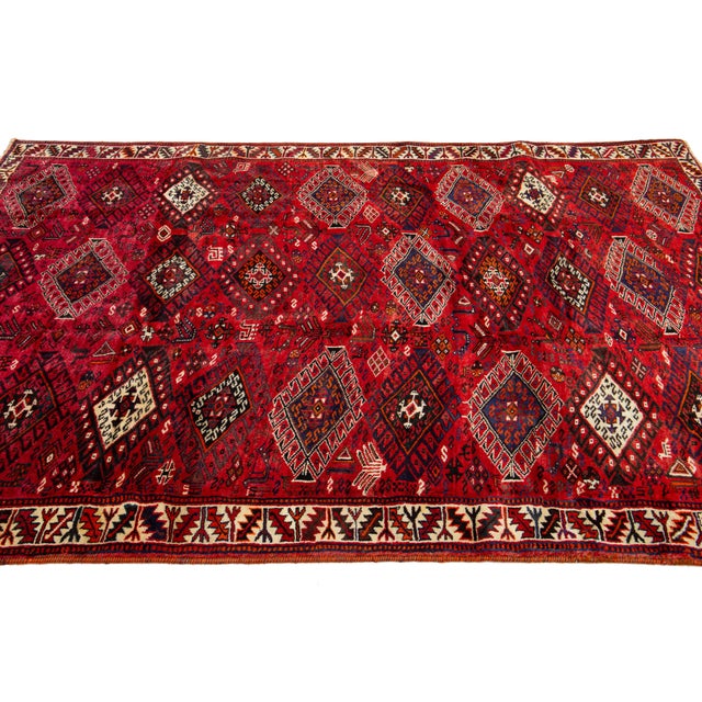 6 X 9 Vintage Persian Shiraz Handmade Wool Rug For Sale - Image 4 of 9