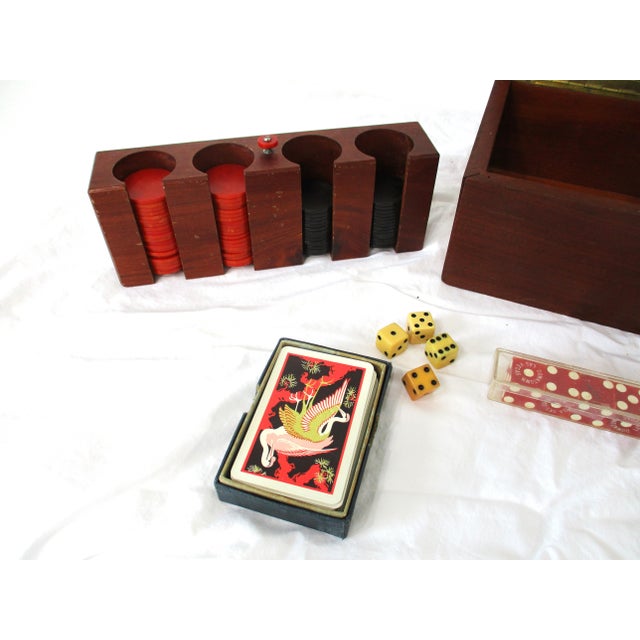 Ox Bow Decor Art Deco Walnut Bakelite Gaming Set For Sale - Image 4 of 17