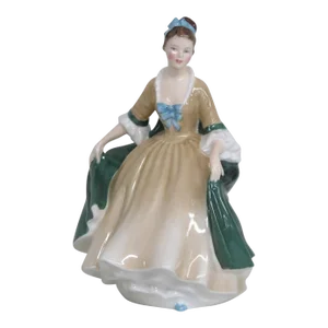Royal Doulton HN2264 Elegance English Bone China Porcelain Figurine