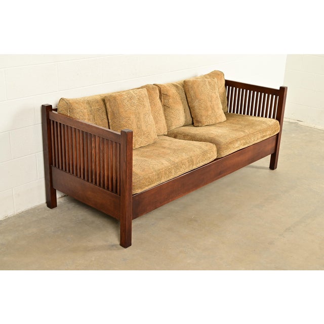 L. & J.G. Stickley, Inc. Stickley Mission Oak Arts & Crafts Spindle Settle Sofa For Sale - Image 4 of 14