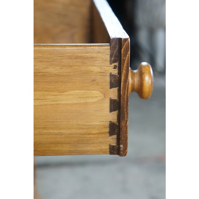 Late 20th Century Ethan Allen Old Tavern Pine Country Farmhouse Buffet Console Cabinet 23-6006 For Sale - Image 10 of 18