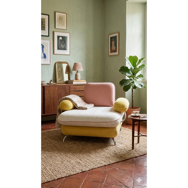 Vintage Italian Sogno Chair, 2010s, in Flawless conditions. Designed from 2000 I have official proof of authenticity such...