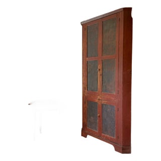 Antique American Primitive Painted Two-Tone Corner Cupboard, Virginia For Sale