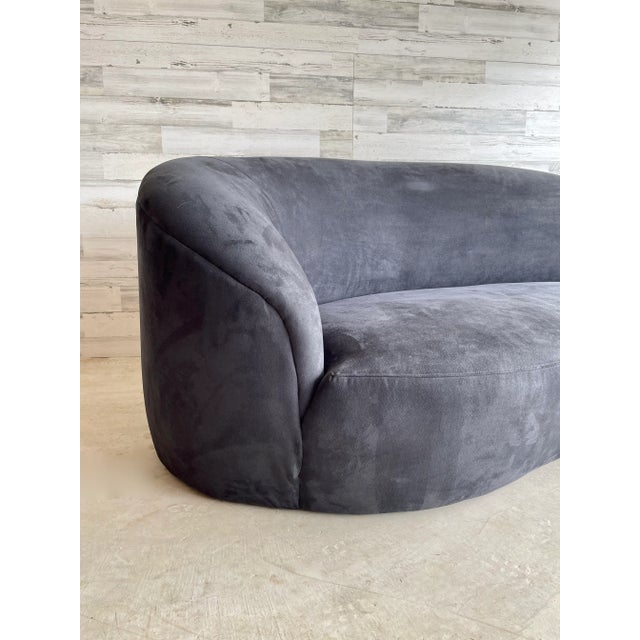 Sculptural Vintage Cloud Sofa For Sale In Dallas - Image 6 of 13