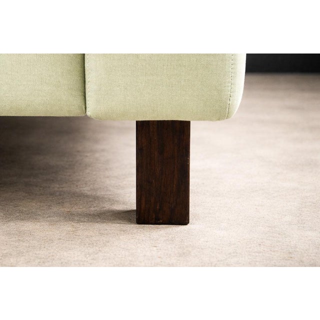 Sergio Rodrigues “Caola” Sofa in Brazilian Rosewood and Green Fabric, 1960s - Lot 125 For Sale In New York - Image 6 of 13
