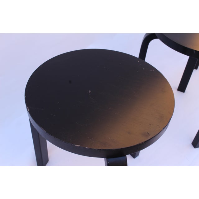 Artek Black Model 60 Stools by Alvar Aalto for Artek, 2015, Set of 6 For Sale - Image 4 of 18