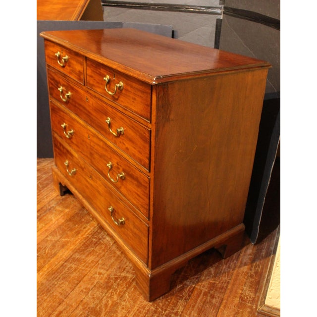 English Circa 1780 English George III Chest of Drawers For Sale - Image 3 of 12
