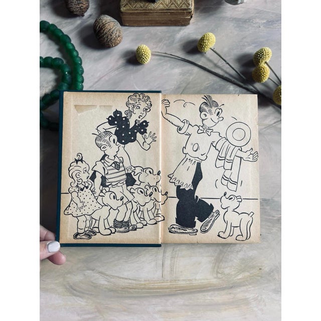1944 Blondie and Dagwood Adventure in Magic Vintage Book For Sale - Image 4 of 6