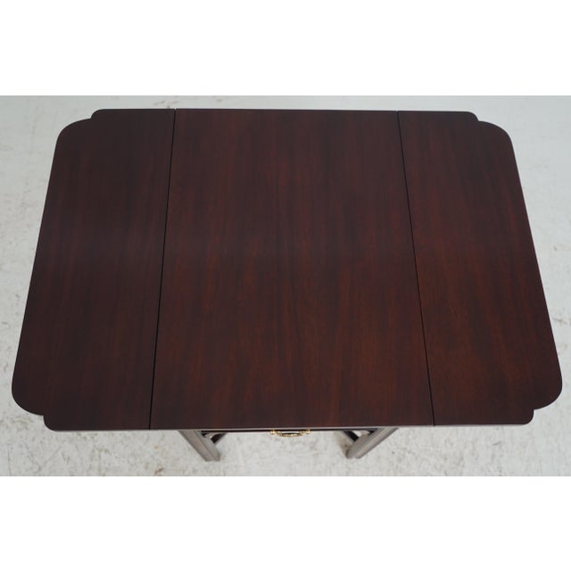 Henkel Harris Drop Side Mahogany Pembroke Table For Sale In Philadelphia - Image 6 of 18