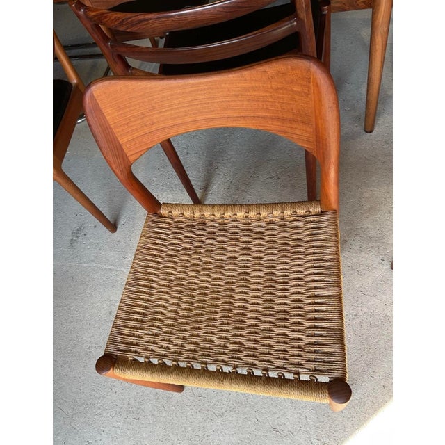 Danish Dining Chairs by Arne Hovmand Olsen for Mogens Kold, Set of 6 For Sale - Image 10 of 17