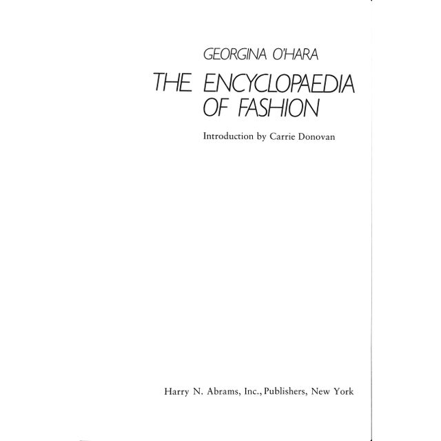 O'HARA, Georgina [272] pp. Harry N. Abrams, Inc., Publishers 1986 10 1/4" x 7 1/8"