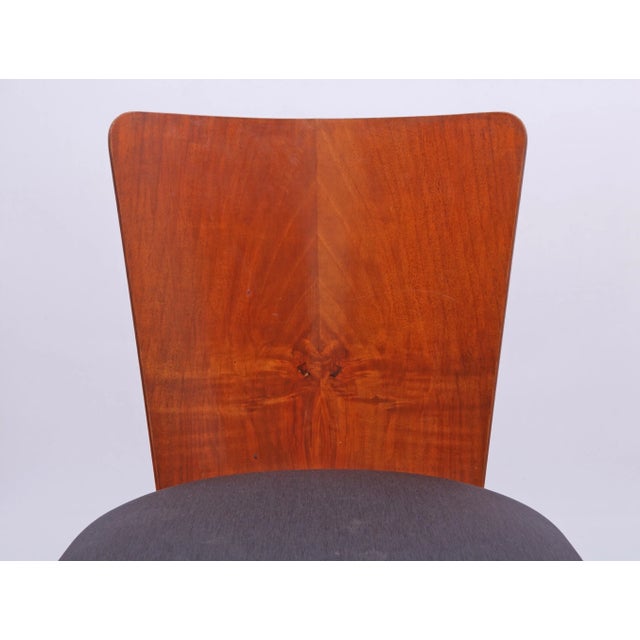 Art Deco H-214 Chairs in Walnut Veneer and Horsehair from Jindrich Halabala, 1940s, Set of 4 For Sale - Image 18 of 18
