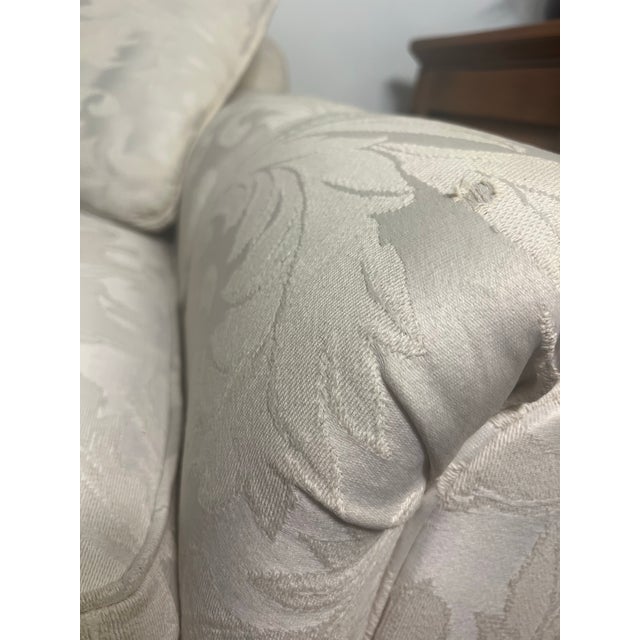 Vintage Kroehler Rolled Arm Damask Skirted Sofa in Othello Natural For Sale - Image 9 of 12