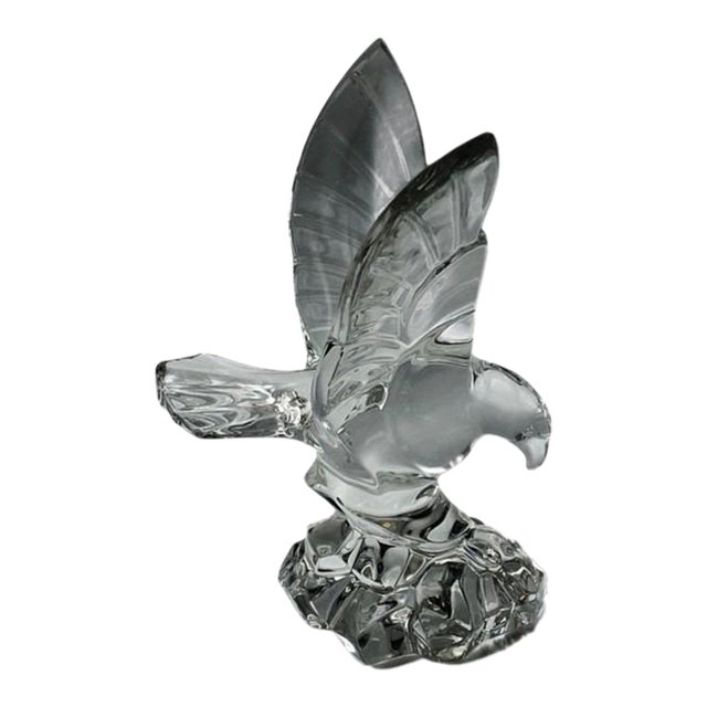 Val St Lambert Crystal Eagle Sculpture / Figurine (Large 9.5-inch, 4lbs) Signed DeSousa For Sale