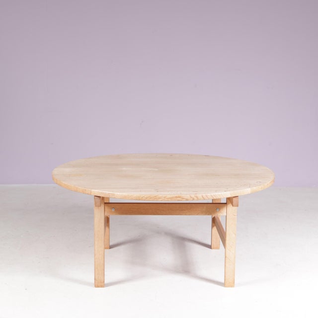 Vintage Danish Round Coffee Table by H. J. Wegner for Andreas Tuck, 1960s For Sale - Image 8 of 8