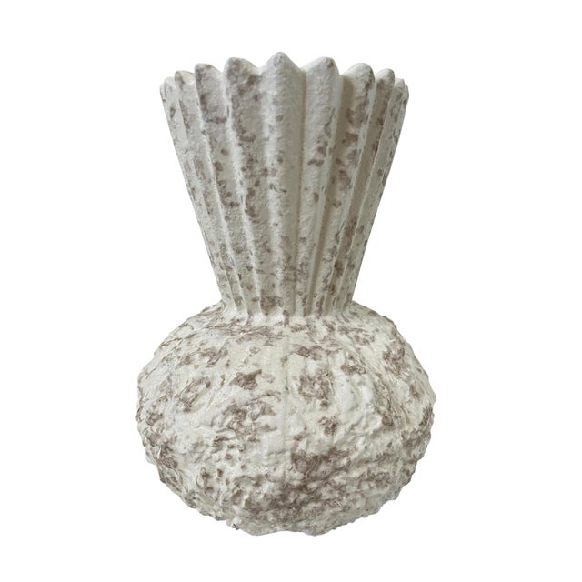 Brutalist Lemieux Et Cie Textured White Brutalist Vilette Vase. Portugal. 8.25” For Sale - Image 3 of 6