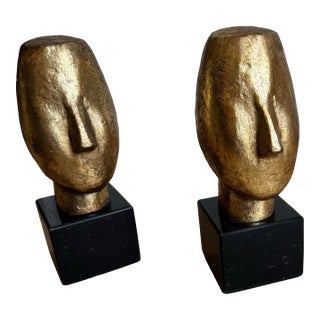 Pair of Villa & House Alberto Statues / Sculptural Bookends | Cycladic-Inspired Gold Leaf Metal on Black Marble Bases, Heavy For Sale
