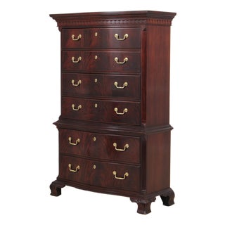 Thomasville Flame Mahogany Bow Front Chest on Chest For Sale