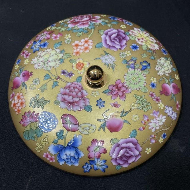 Ceramic Late 20th Century Gold Ground Porcelain Lidded Jar With Famille Rose Floral Motifs For Sale - Image 7 of 7