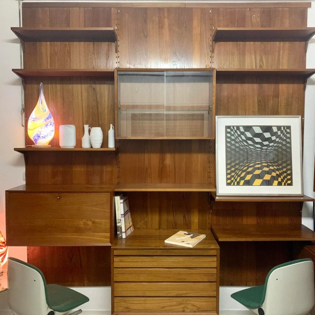 Cado Mid-Century Teak Wall Unit by Poul Cadovius for Cado For Sale - Image 4 of 16