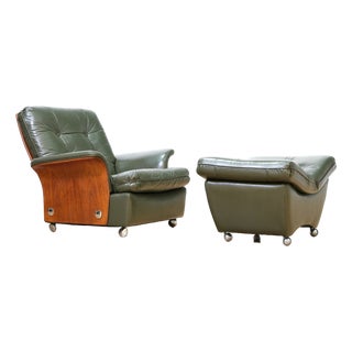 Mid Century Tulip Lounge Chair and Ottoman by G Plan For Sale