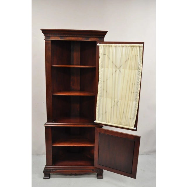 Wood Vintage Georgian Style Mahogany Corner Cabinet China Cabinet With Glass Door For Sale - Image 7 of 12
