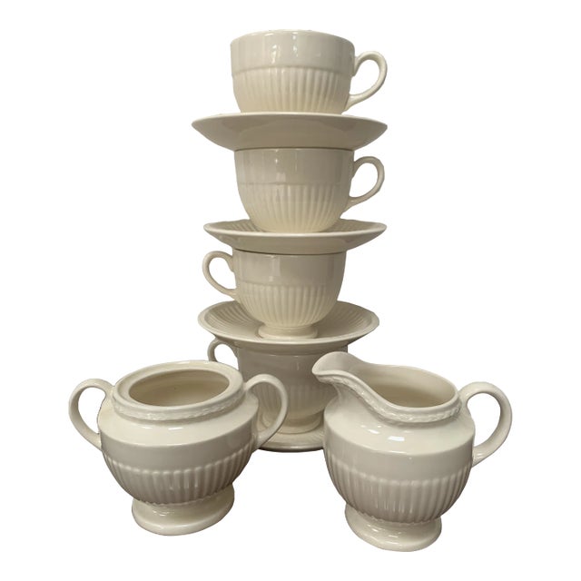 1970s Wedgwood & Barlaston of Etruria “Edme” Tea Service - 10 Pieces For Sale